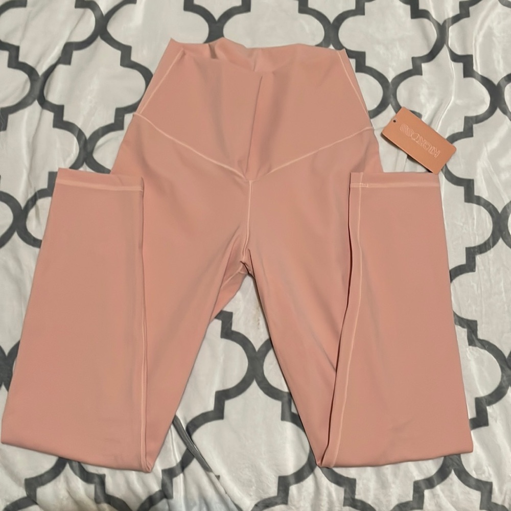 COPY - Kickass everyday leggings size medium pink